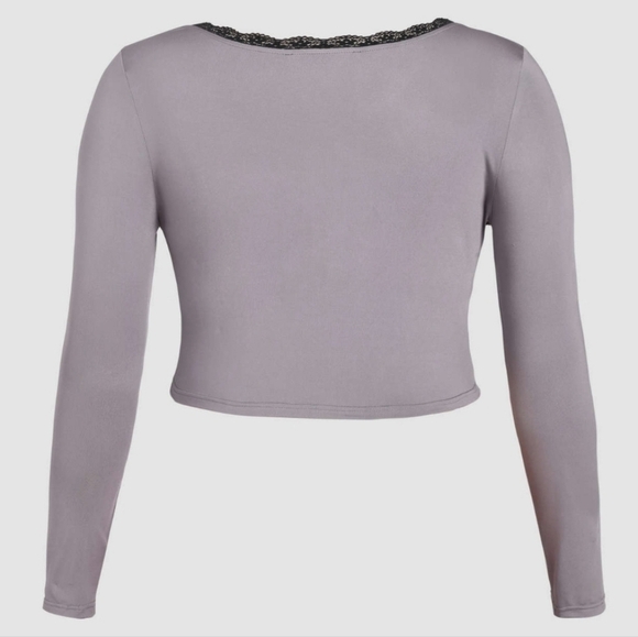 Cider Square Neck Lace Trim Skull and Flowers Long Sleeve Top in Gray Sz 1X NWT - Picture 3 of 13